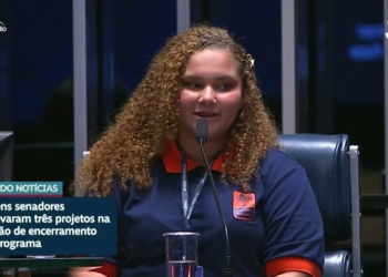 Jovens Senadores e Senadoras aprovam projetos de apoio a migrantes e mulheres — Senado Notícias