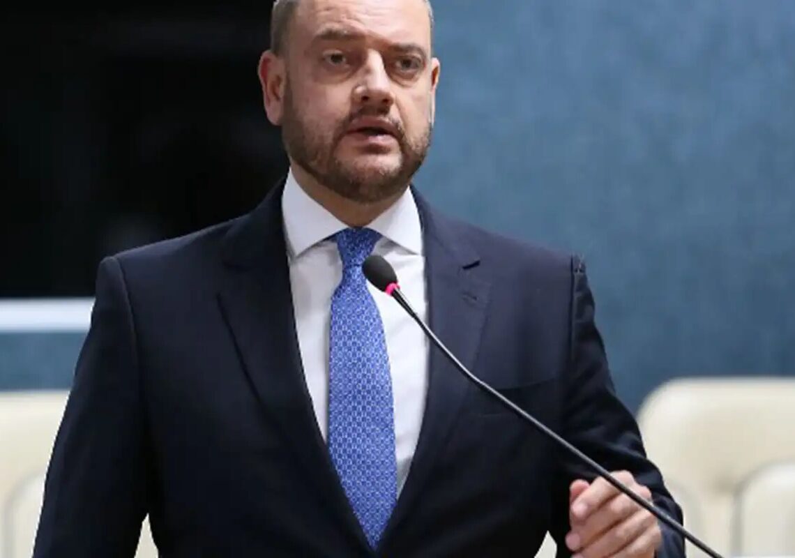 Dívida bancária do Rio chega a R$ 26 bilhões, diz governador
