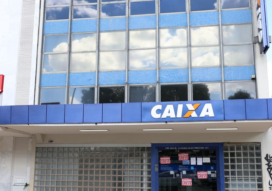 Trabalhadores da Caixa decidem na próxima semana sobre fim da greve