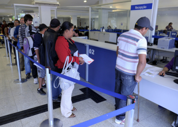 Promulgada lei para diminuir filas do INSS — Senado Notícias