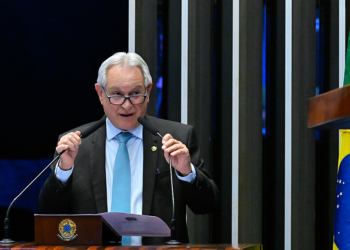 Hermes Klann defende negociação em vez de PEC que acaba com escala 6×1 — Senado Notícias