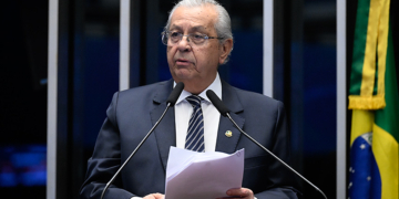 Jayme Campos cobra votação de projeto de amparo a mulheres agredidas — Senado Notícias