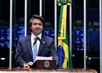 Senado aprova MP do financiamento de veículos para motoristas de aplicativo e taxistas — Senado Notícias