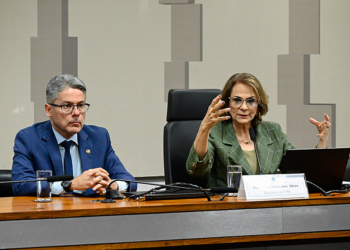 CDH aprova indicação para que CCJ crie grupo de reforma do Judiciário — Senado Notícias