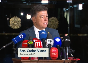 Vídeo: Carlos Viana pede abertura de processo de impeachment de Alexandre de Moraes