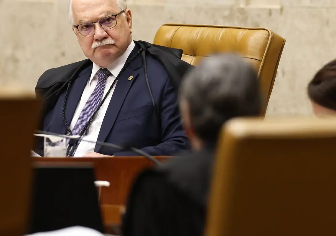 Presidente do STF diz que gravidade dos fatos não autoriza atalhos