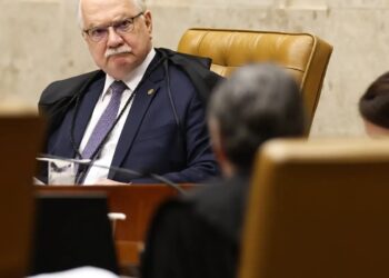 Presidente do STF diz que gravidade dos fatos não autoriza atalhos