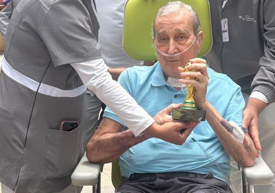 Ex-técnico da Seleção, Parreira recebe alta após 80 dias internado
