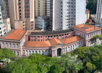 Centros de educação tecnológica de MG e do RJ viram universidades — Senado Notícias