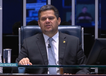 Davi celebra licença do Ibama para poços exploratórios de petróleo no Amapá — Senado Notícias