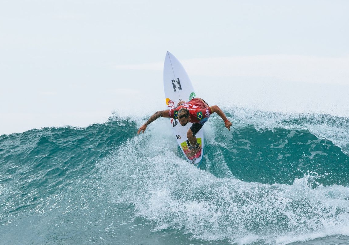 WSL exclui etapa de Abu Dhabi do circuito mundial de surfe deste ano