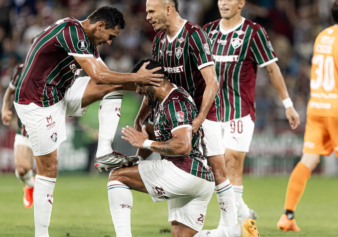 Fluminense bate Platense e abre vantagem nas quartas da Libertadores