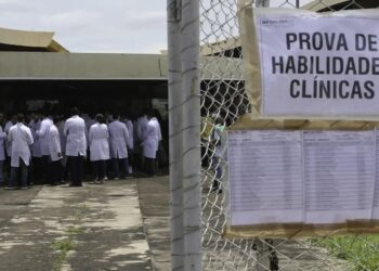 Revalida 2026/2: prazo de envio de diploma médico termina dia 19