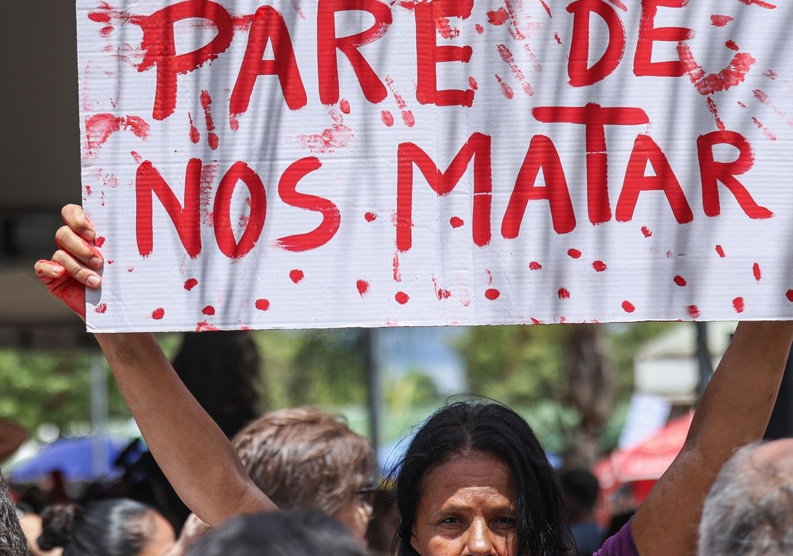 Entidades denunciam agressões às mulheres que disputam cargos