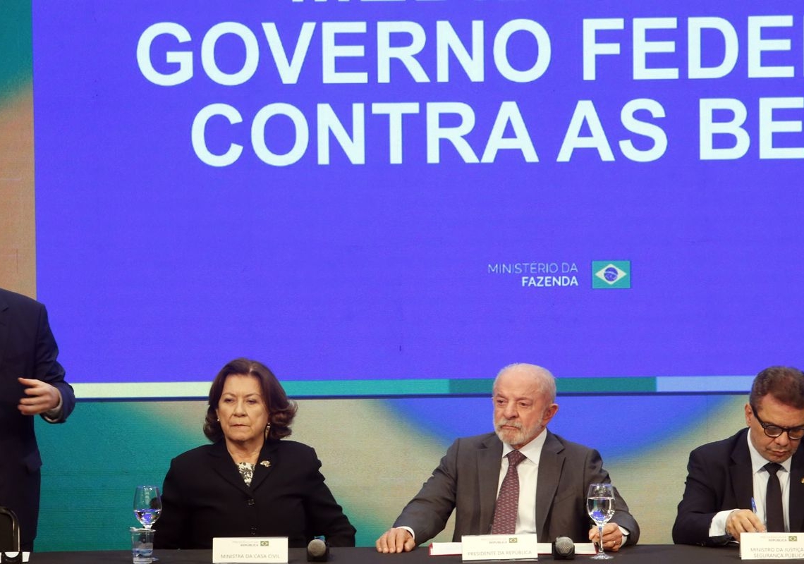 Bets que continuarem no ar após prazo serão bloqueadas, diz Durigan