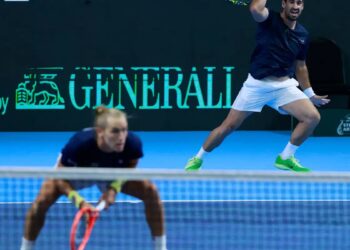 Brasil bate Suíça e avança na Copa Davis