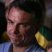 Fuga e carta golpista ampliam isolamento de Flávio Bolsonaro