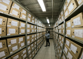 Arquivistas do Senado ajudam a guardar e contar a história do Brasil — Senado Notícias