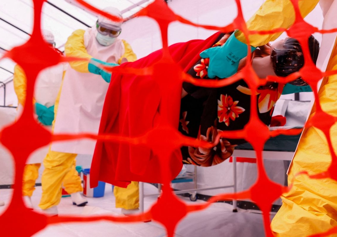 Quênia confirma primeiro caso de ebola; homem morreu após tratamento
