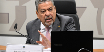 Senado faz debate sobre fraudes em contratos administrativos na área de saúde — Senado Notícias