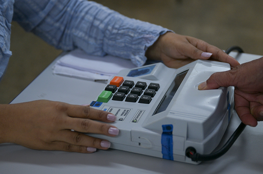Não votou no primeiro turno? Você pode votar no segundo; saiba as regras — Senado Notícias