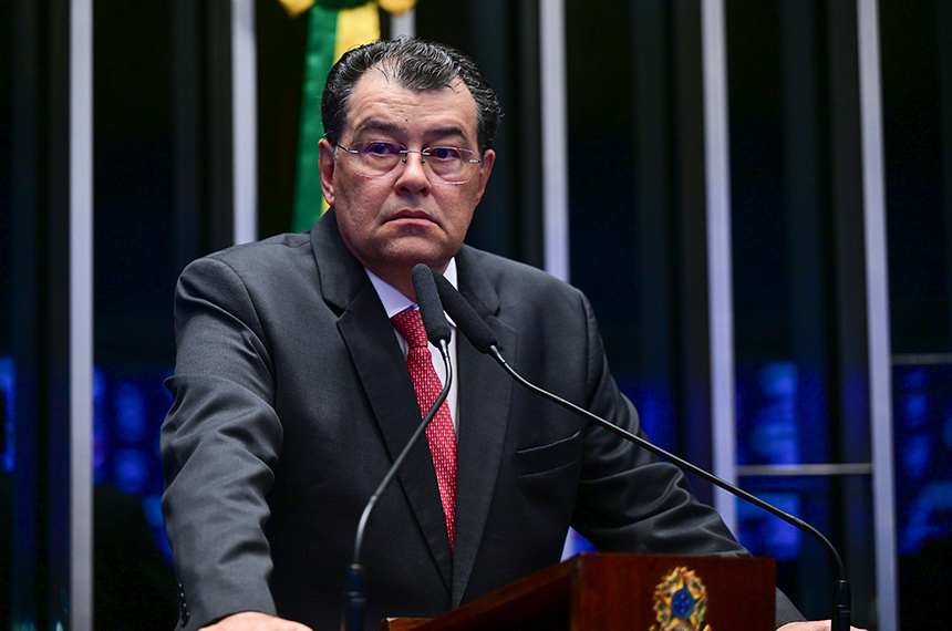 Eduardo Braga agradece a eleitores do AM e faz balanço do mandato — Senado Notícias