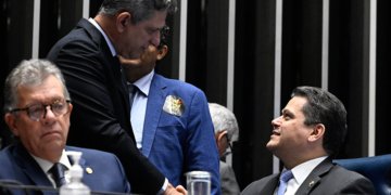 PEC da Segurança Pública está na pauta do Plenário nesta quinta-feira — Senado Notícias