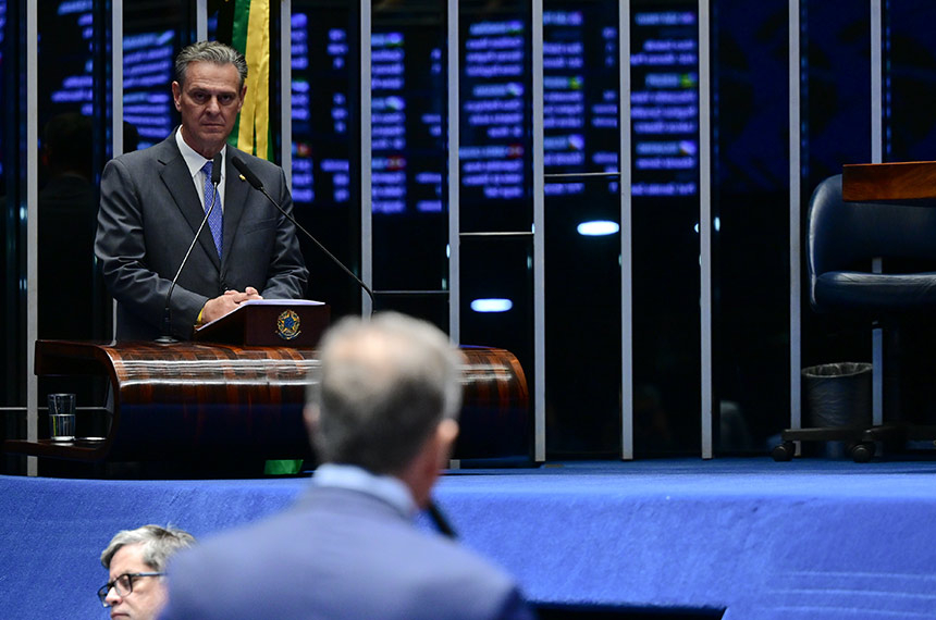 Senado aprova aumento do teto para MEI e perdão de dívidas — Senado Notícias