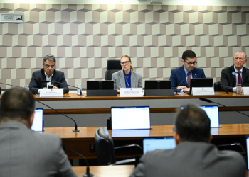 ‘Tarifaço’ afeta soberania, enquanto terras-raras oferecem riscos e oportunidades — Senado Notícias