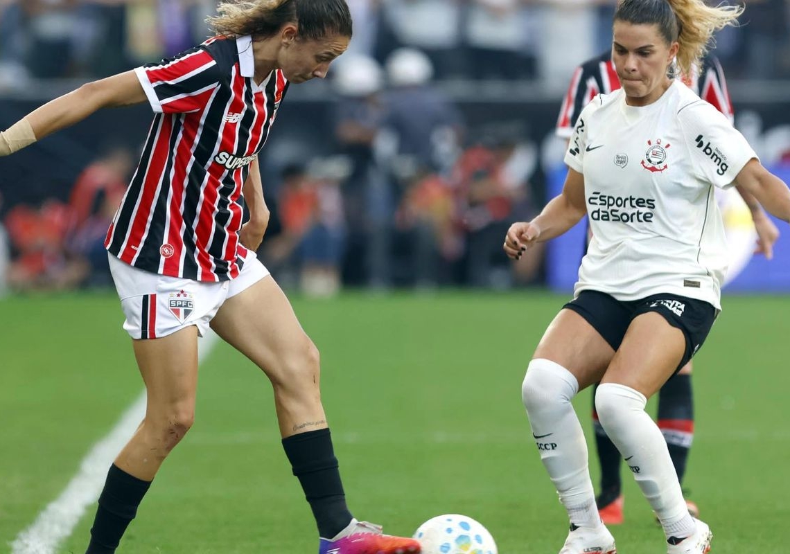 São Paulo e Corinthians decidem campeão brasileiro feminino de 2026