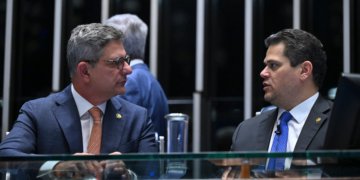 Davi marca para terça votação da PEC da Segurança — Senado Notícias