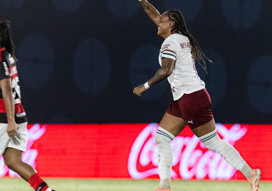 Fluminense vence Flamengo e abre vantagem na Copa do Brasil Feminina