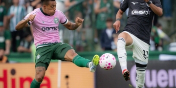 Coritiba e Botafogo empatam e mantêm jejum de vitórias no Brasileirão