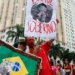 Estudantes fazem ato no Rio de Janeiro em defesa de voto em Lula