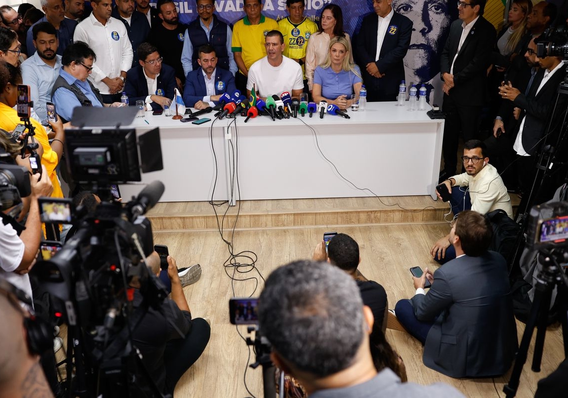 Douglas Ruas critica judicialização da eleição e se declara governador