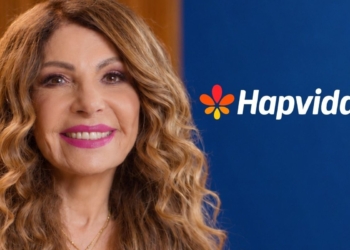 Hapvida e Elba Ramalho convidam mulheres a cuidar de si em campanha sobre diagnóstico precoce do câncer de mama