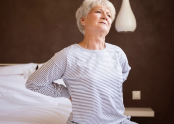 Uma em cada três mulheres com mais de 50 anos sofrerá fratura por osteoporose