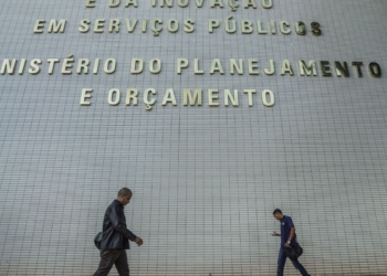 Governo pretende realocar R$ 20 bilhões no Orçamento de 2027